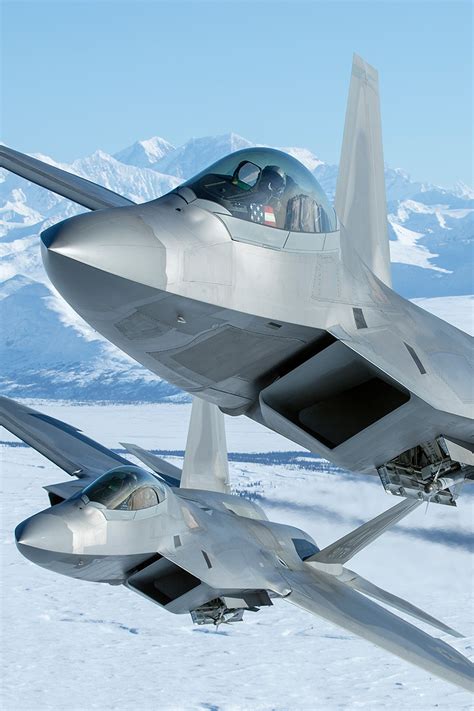 The Aviationist These Are Probably The Best F 22 Raptor Air To Air The Aviationist These Are Probably The Best F 22 Raptor Air To Air