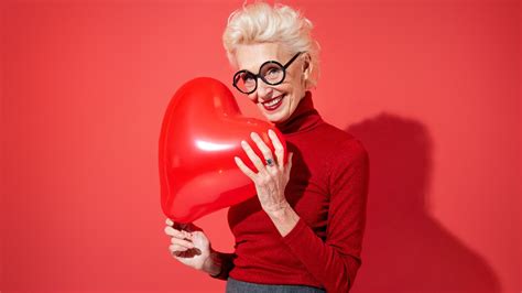 The Best Granny Dating Sites And Apps In 2024 Datingroo Uk