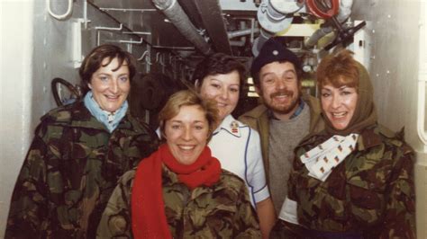 The Civilian P O Doctor Who Treated Wounded Troops During Falklands The Civilian P O Doctor Who Treated Wounded Troops During Falklands