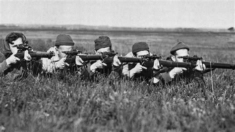 The History Behind Canada S Record Breaking Sniper Kill The History Behind Canada S Record Breaking Sniper Kill