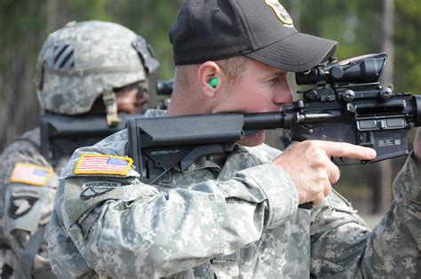 U S Army Marksmanship Unit Aims To Shape Vanguard S Light Fighters U S Army Marksmanship Unit Aims To Shape Vanguard S Light Fighters