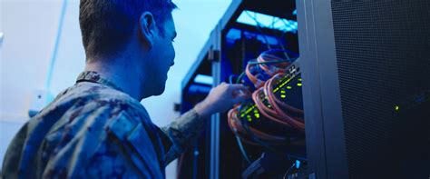 U S Navy Cyber Warfare Technician Careers Navy Com U S Navy Cyber Warfare Technician Careers Navy Com
