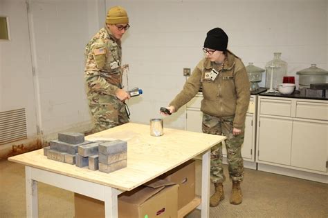 Us Army Units Hone Skills Together At Defense Nuclear Weapons School Us Army Units Hone Skills Together At Defense Nuclear Weapons School