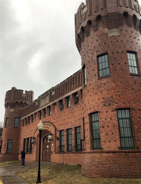 Us National Guard Armory