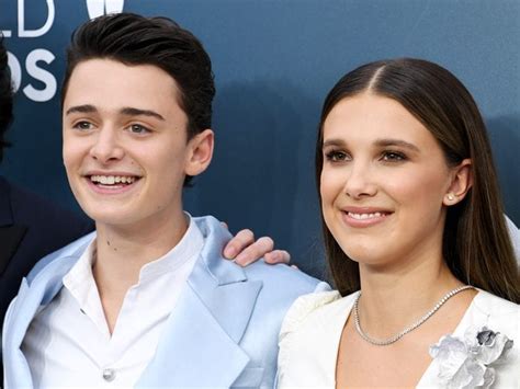 Noah Schnapp Dating Life